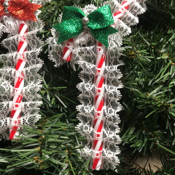 Set Of 4 Acrylic Candy Canes Ornaments - Picture 4 of 4